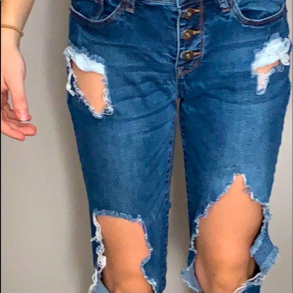 Ripped Jeans/ Ross